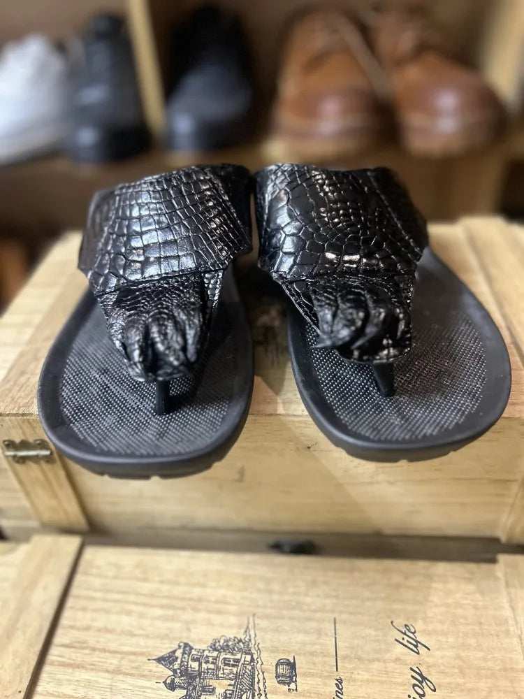 Tongs homme en cuir véritable à bout ouvert – CLEVI Paris
