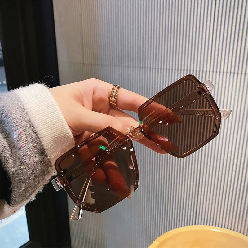 Lunettes de Soleil Carrées Polygonales Grande Monture Vintage Miroir Unisexe – CLEVI Paris