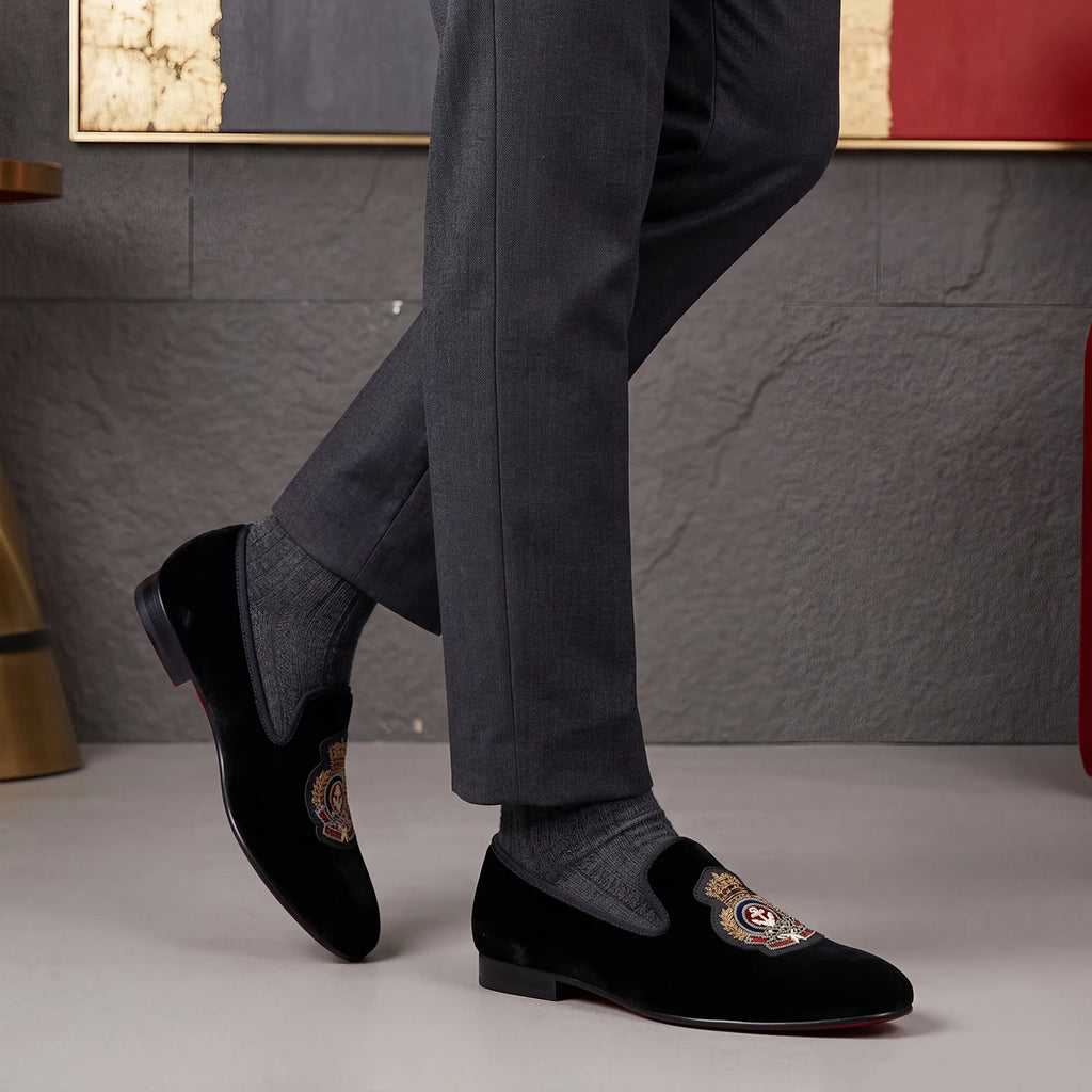 Mocassins Homme Velours Noir – Broderie Royale Faite Main, Slip-On, Soirée & Banquet | Tailles 37–50