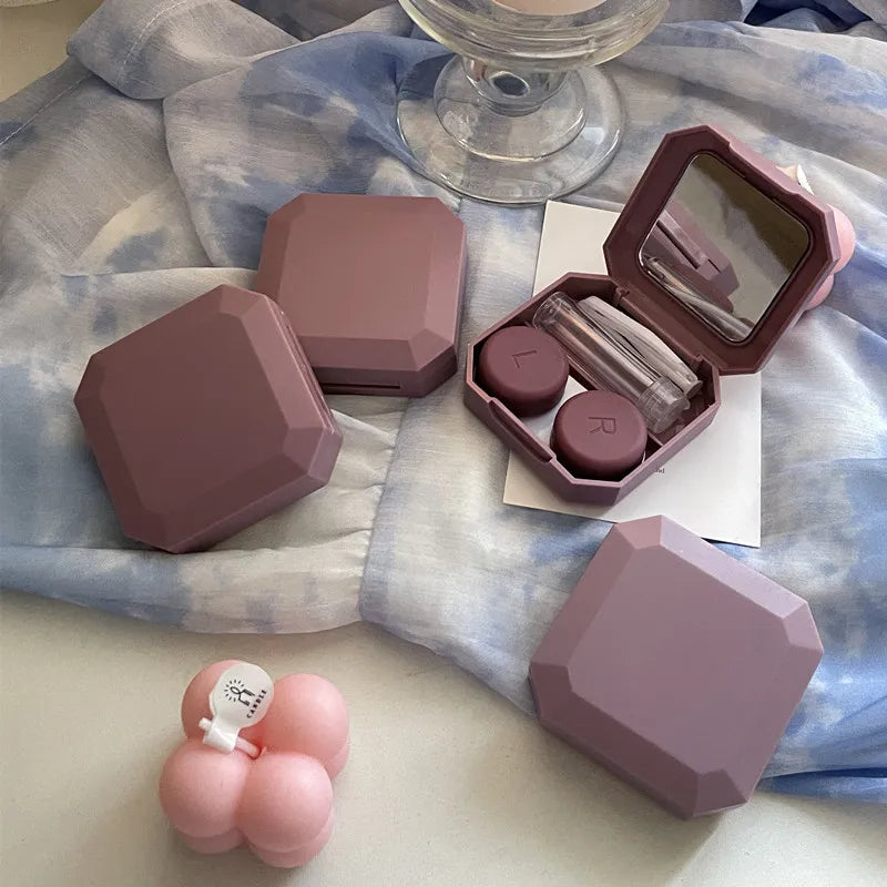 Étui à Lentilles de Contact Candy Color | Kit Voyage Complet avec Pince, Ventouse & Miroir | 4 Coloris – CLEVI Paris