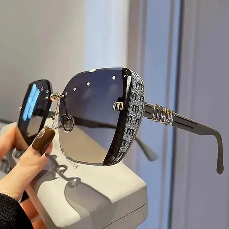Lunettes de Soleil Carrées Vintage Dégradé UV400 Monture Résine Femme – CLEVI Paris