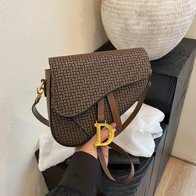 Sac bandoulière femme en PU – CLEVI Paris