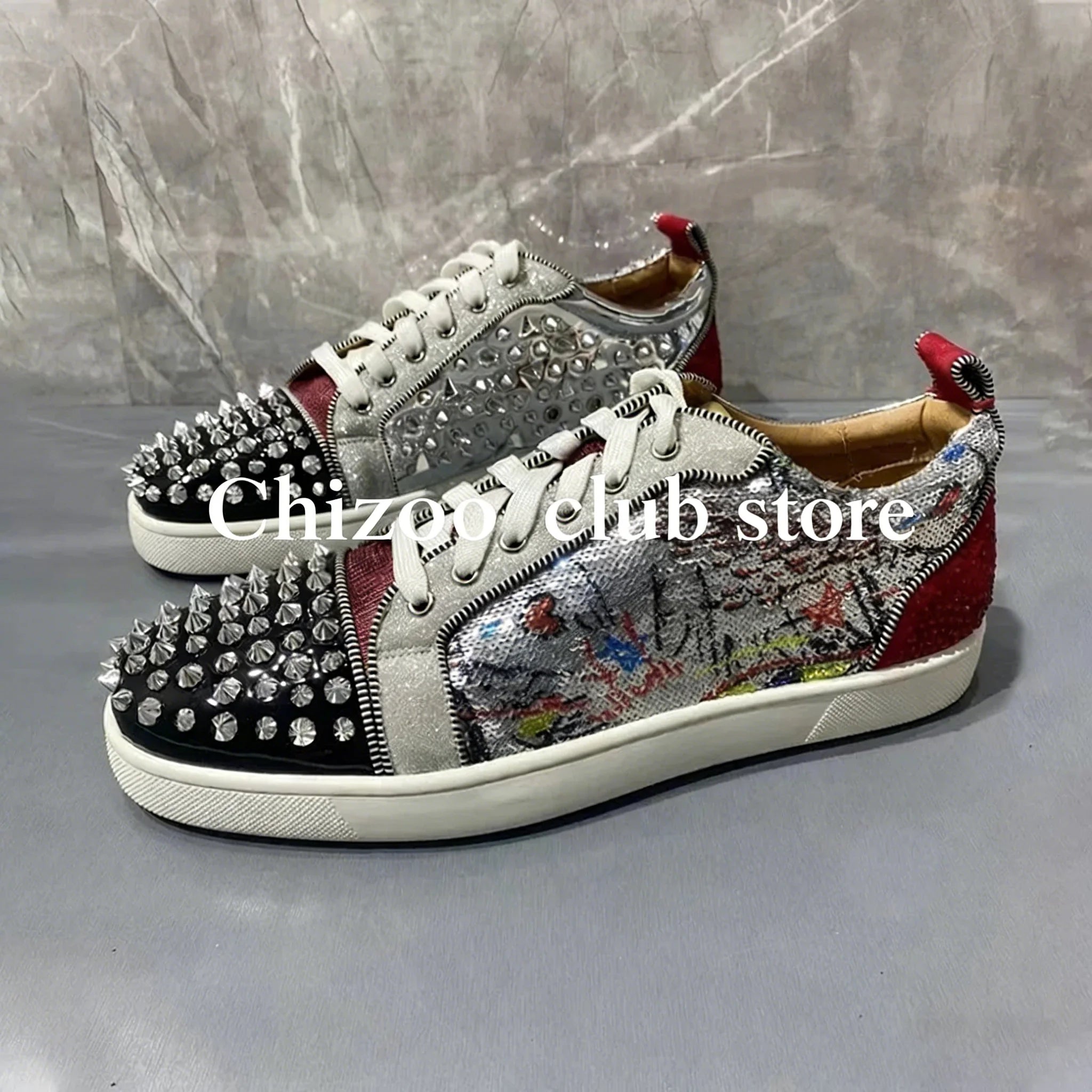 Sneakers Cuir Graffiti & Clous Homme – Bout Rond, Lacets, Confort Quotidien, Tailles 38-47 – CLEVI Paris
