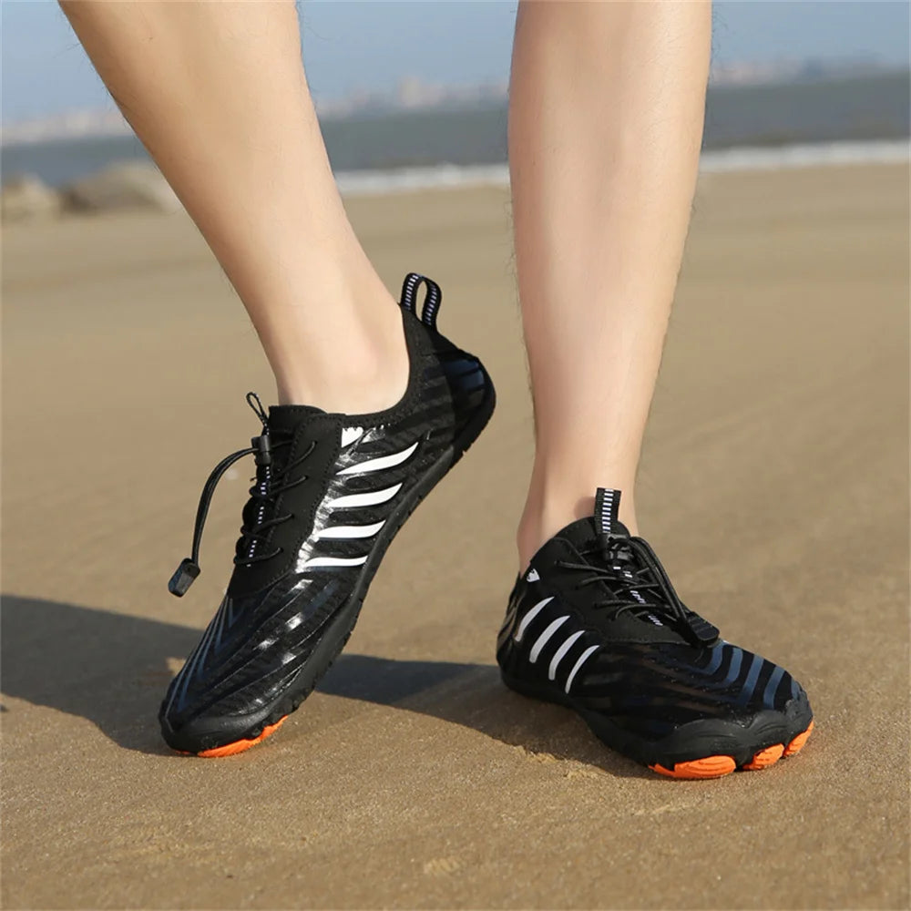 Chaussures Aquatiques Unisexe Séchage Rapide Multicolores — Plage, Surf & Natation | CLEVI Paris