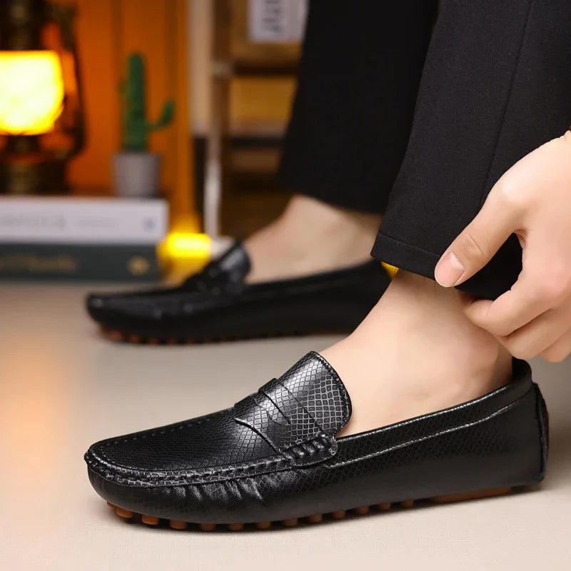 Mocassins Homme Cuir PU Slip-On Légers & Respirants | Noir, Bleu, Gris – CLEVI Paris