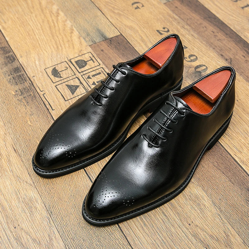 Brogue Homme Semelle Rouge Lacets Bout Rond Style Bureau Formel | Noir & Marron EU 38-48