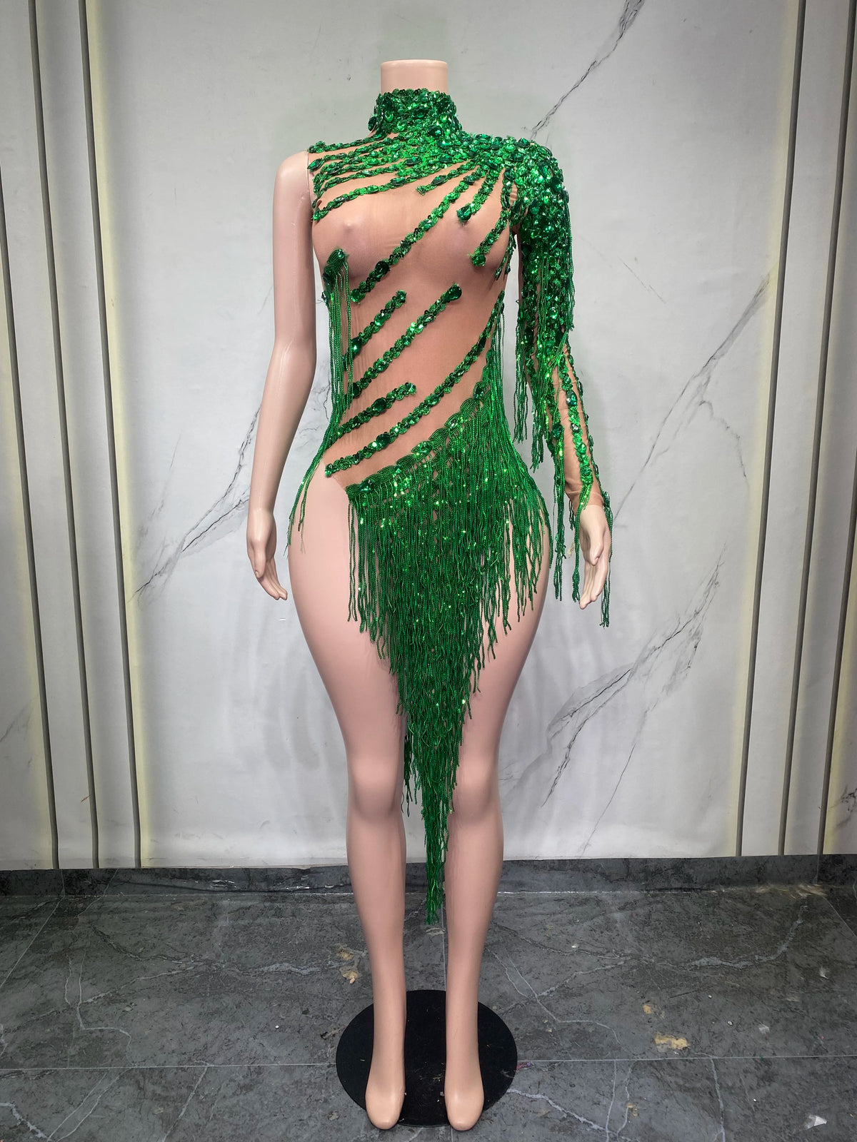 Robe de scène à franges femme – CLEVI Paris
