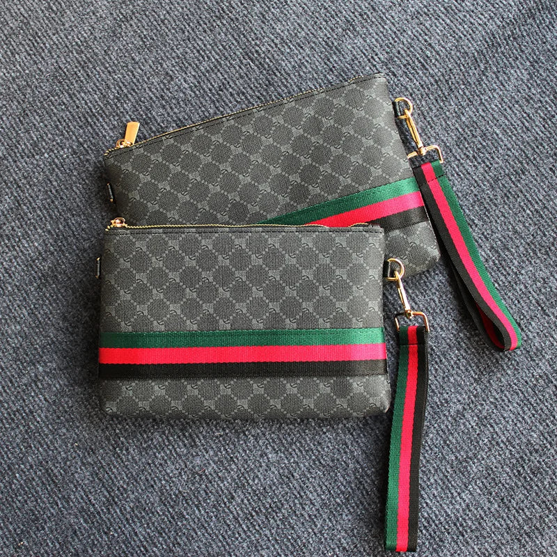 Pochette unisexe zippée en PVC S et M – CLEVI Paris