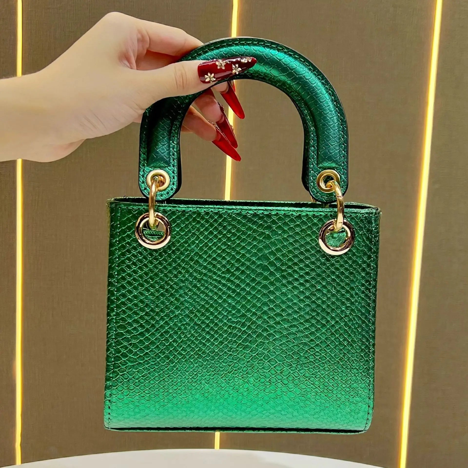 Mini Tote Bag Femme PU Rigide Motif Serpent 17×8×14,5cm 6 Coloris – CLEVI Paris