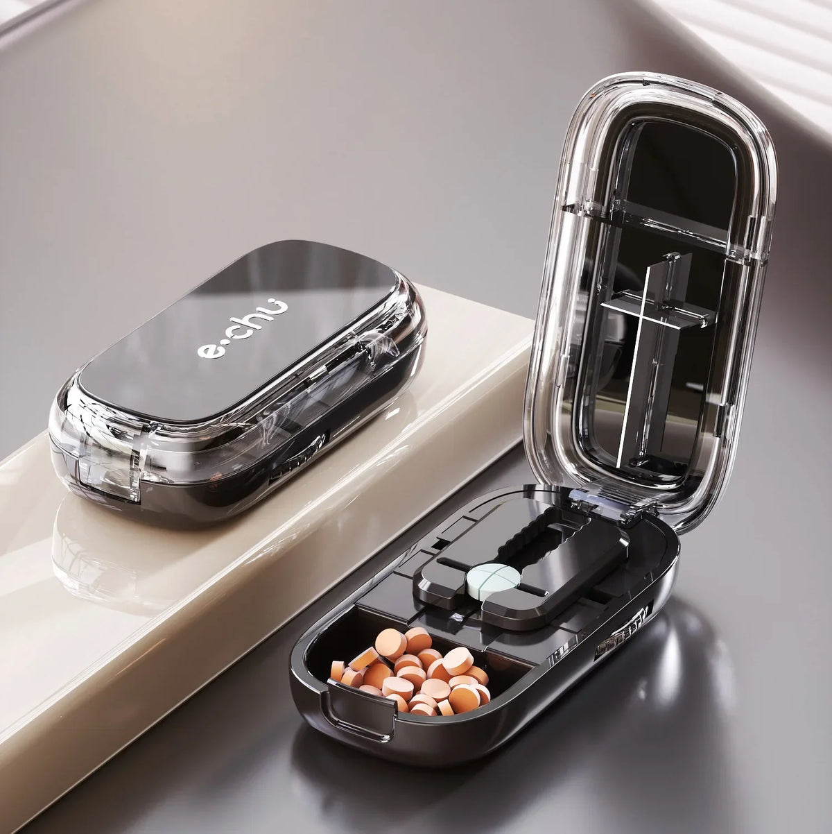 Coupe-comprimés portable avec rangement – CLEVI Paris