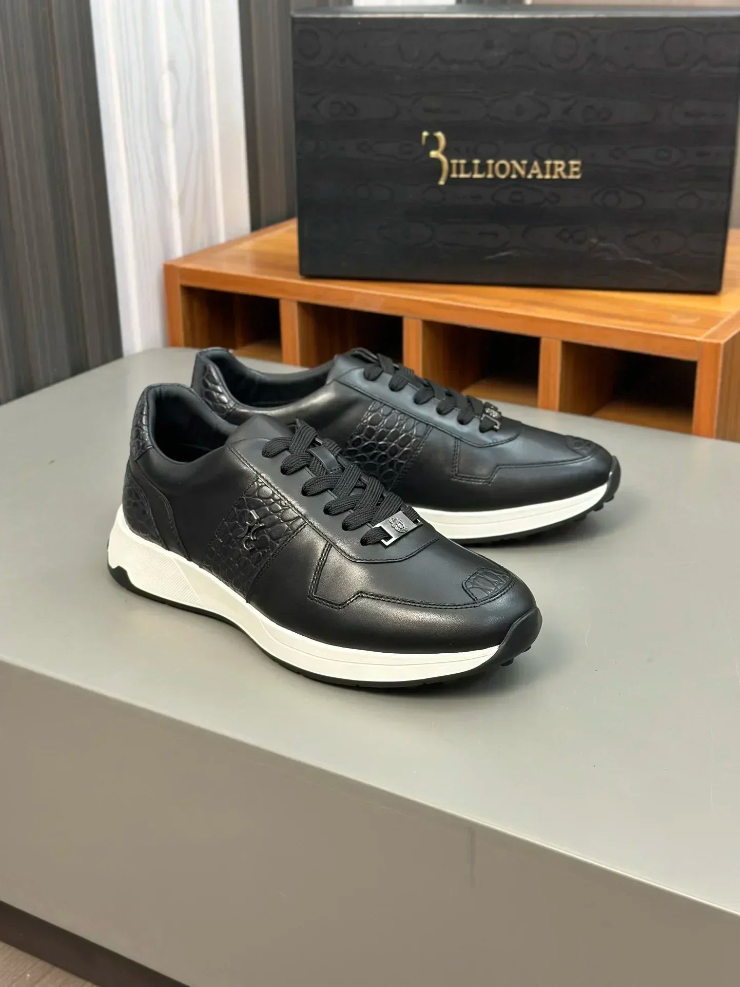 Sneakers Homme Cuir Véritable Brodés Casual Confort EU 39-44 – CLEVI Paris