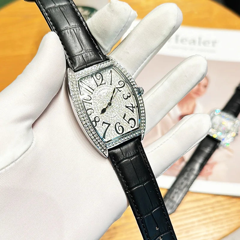 Montre Homme Carrée Tonneau Grand Cadran Quartz – CLEVI Paris