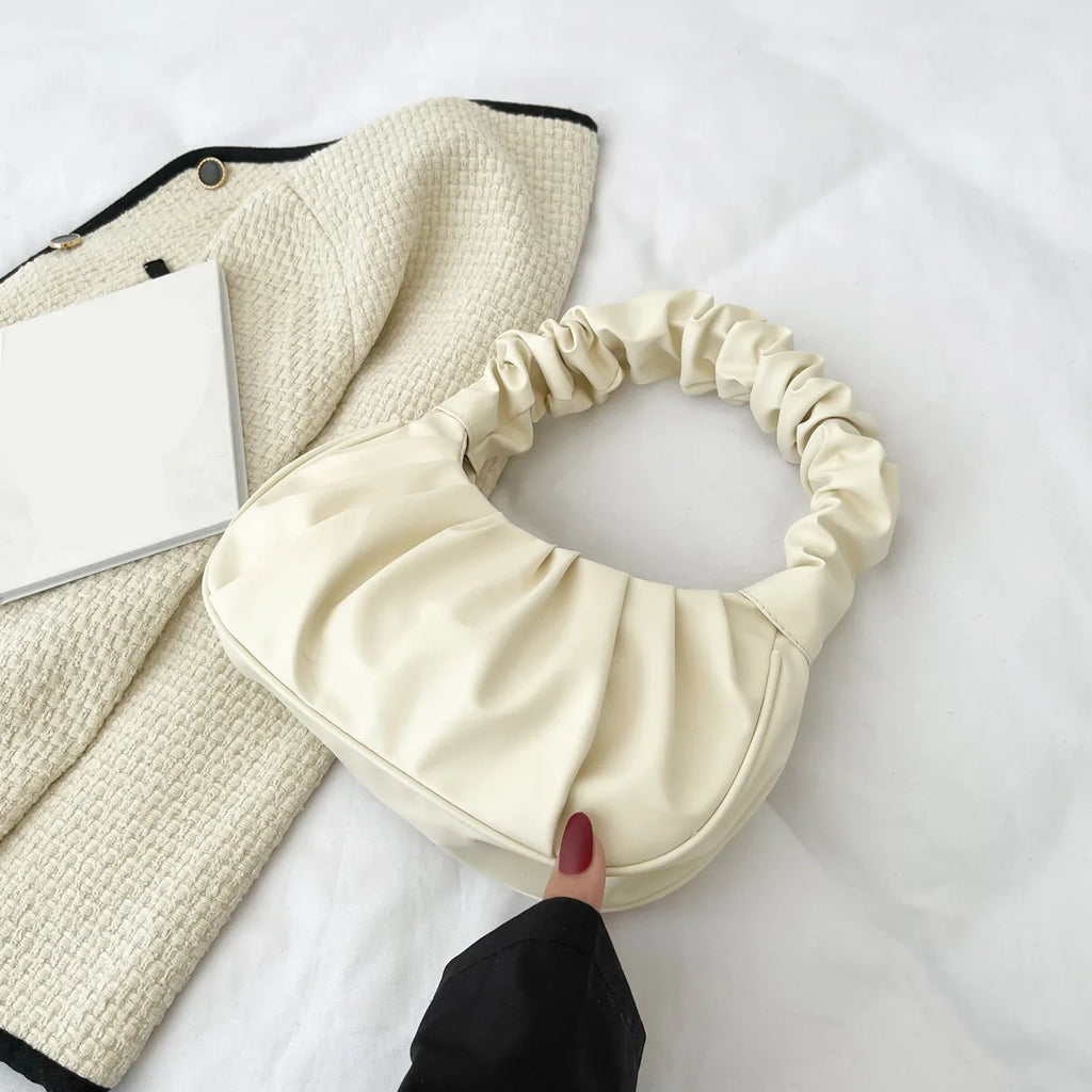 Sac Cloud Bag Plissé Femme en TPU — Hobo, Bandoulière, Noir & Blanc, 28x17x7cm | CLEVI Paris