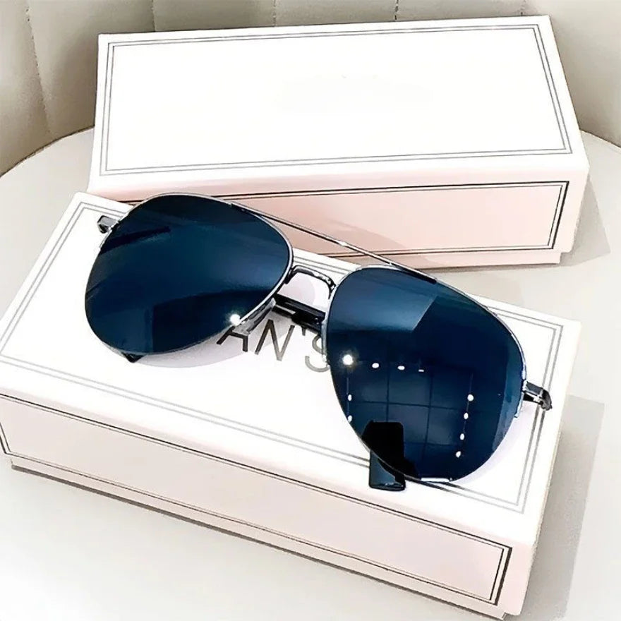 Lunettes de Soleil Pilote Grand Cadre – Verres Dégradés Anti-Reflets UV400 Monture Alliage 5 Coloris – CLEVI Paris