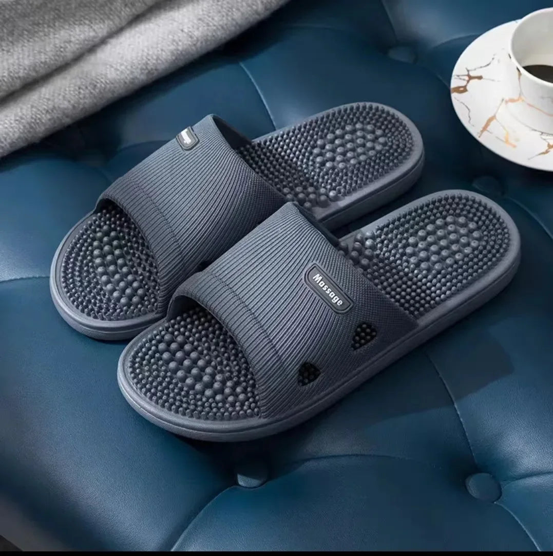 Chaussons Unisexe Antidérapants – Semelle Souple PVC, Confort Massage & Port Intérieur – CLEVI Paris