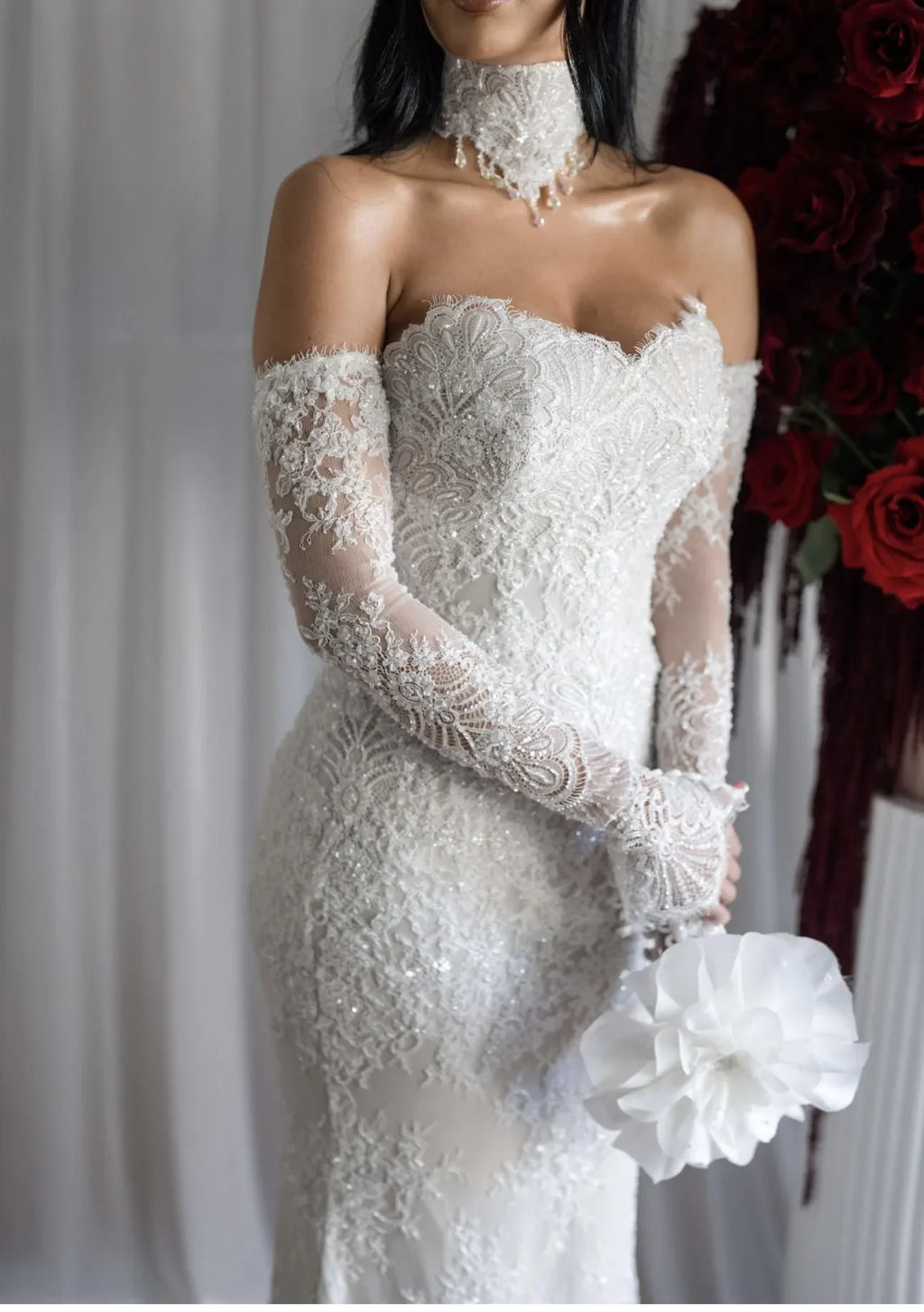 Robe de mariée sirène en dentelle romantique – CLEVI Paris
