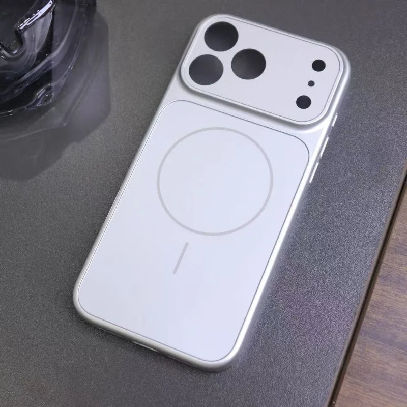 Coque mate magnétique pour iPhone – CLEVI Paris