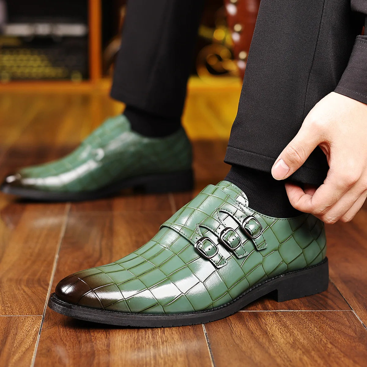 Chaussures homme en cuir fendu à enfiler – CLEVI Paris