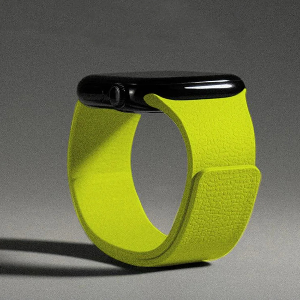Bracelet Silicone Magnétique Apple Watch – Compatible Series 1–11 SE Ultra 1/2/3 – 38 40 41 42 44 45 46 49mm – CLEVI Paris