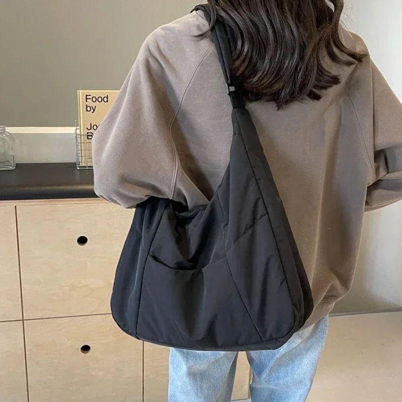 Sac à Main Bandoulière Nylon Femme | Casual & Élégant, Fermeture Zippée, 2 Tailles, 9 Coloris – CLEVI Paris