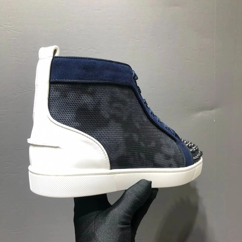 Sneakers Montantes Cuir Véritable Bleu Rivets Noirs Homme – Semelle Rouge, Lacets, Tailles 35-48 – CLEVI Paris