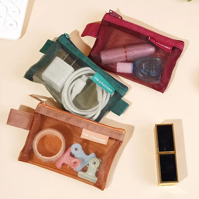 Pochette Zippée Nylon Vintage | Porte-Monnaie, Clés, Cartes & Accessoires, 6 Coloris – CLEVI Paris