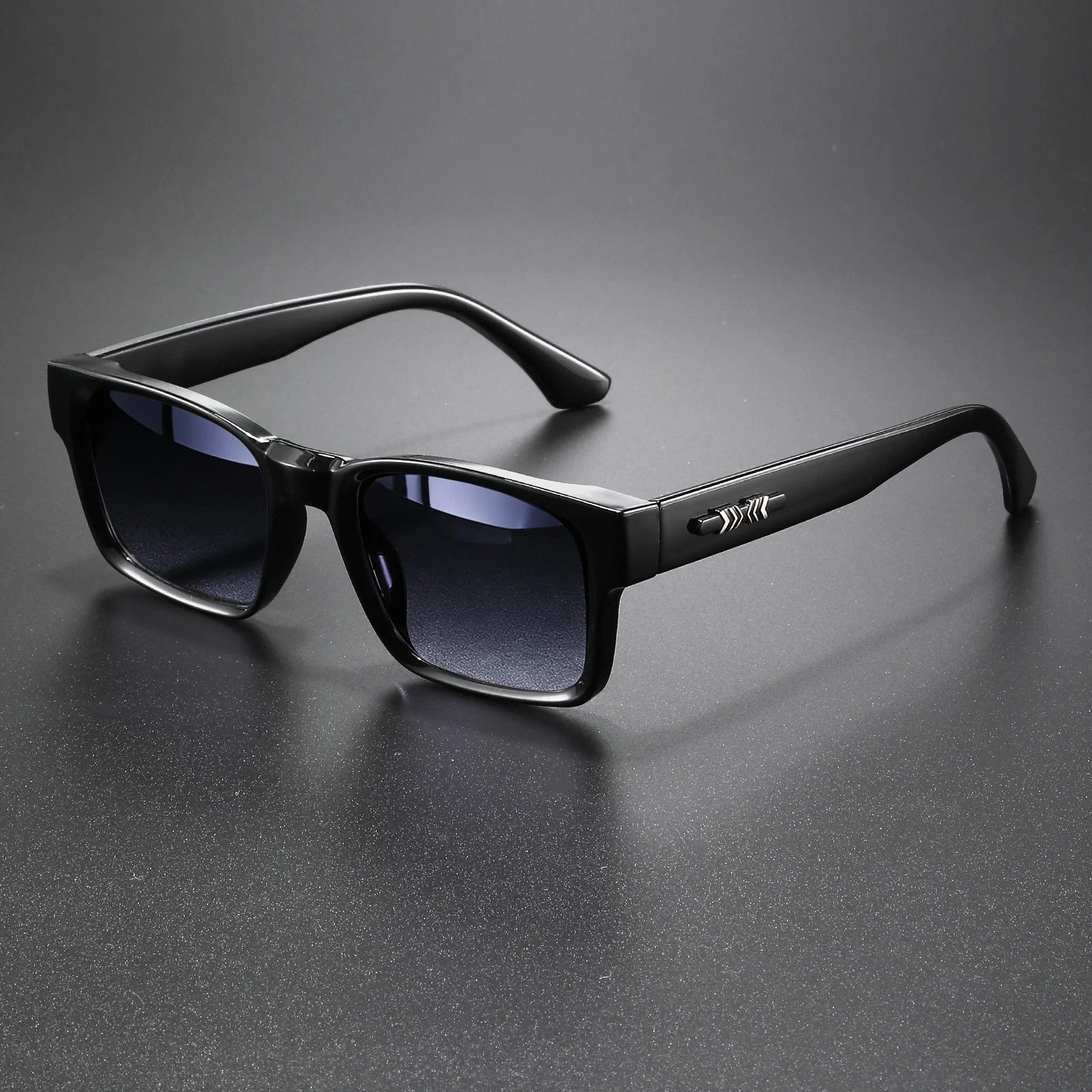 Lunettes de Soleil Rétro Punk Carrées UV400 Unisexe — CLEVI Paris