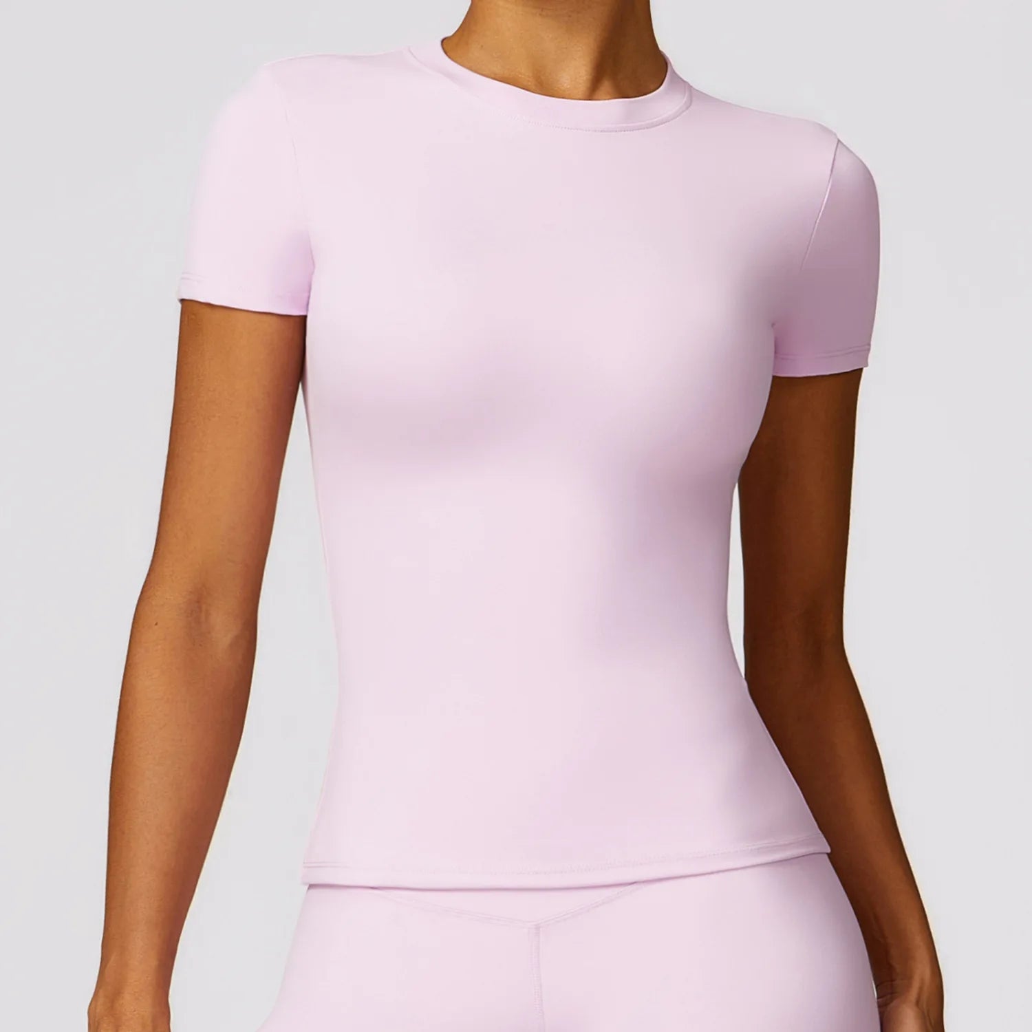 T-shirt Sport Femme Nylon | Running, Yoga & Gym, Manches Courtes Respirant, 16 Coloris – CLEVI Paris