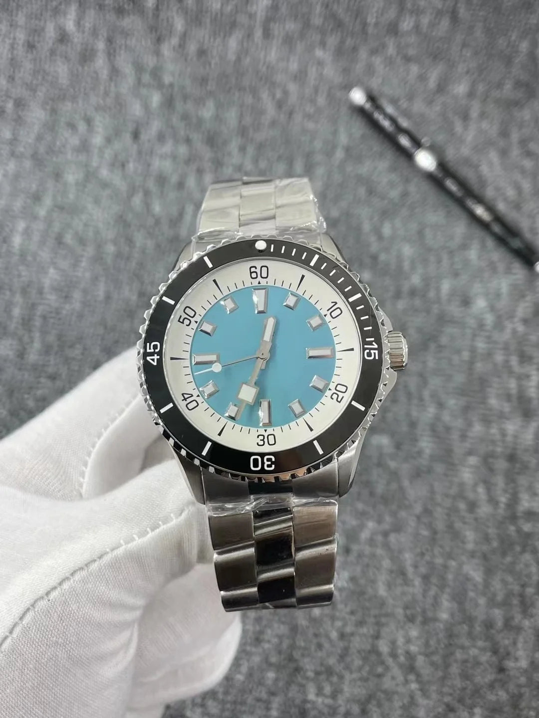 Montre automatique 2100 à bracelet acier – CLEVI Paris