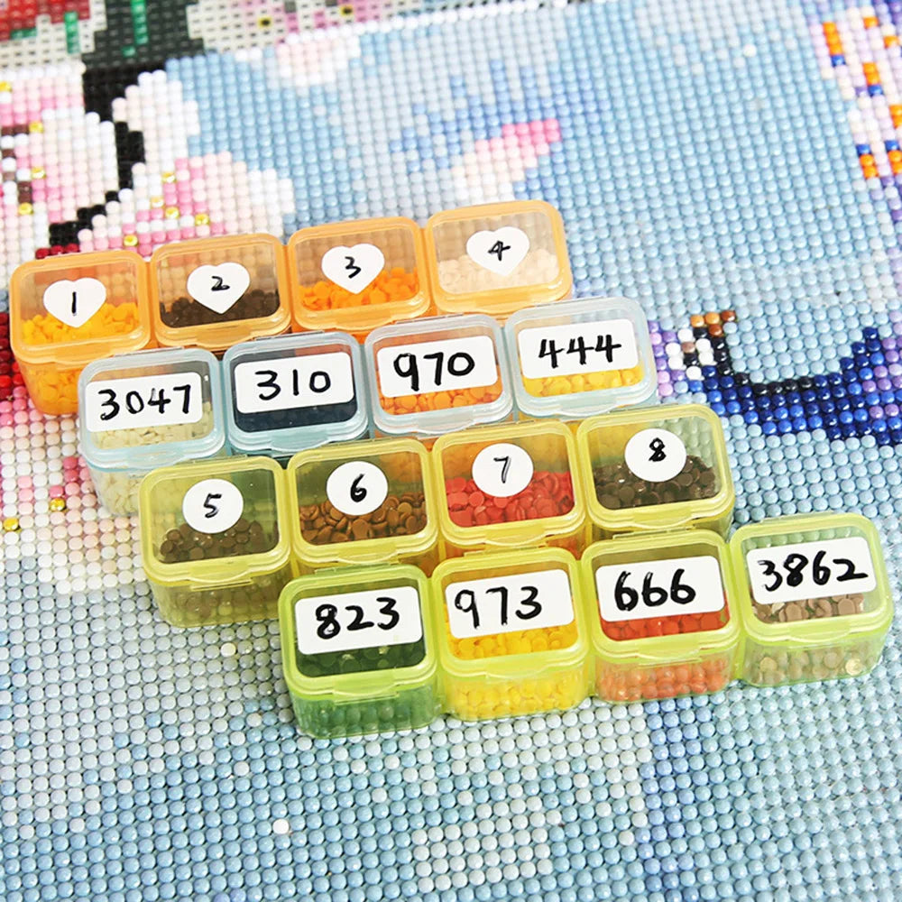 Boîte Rangement Diamond Painting 5D | Plastique, 28 à 64 Cases, Broderie & Mosaïque – CLEVI Paris