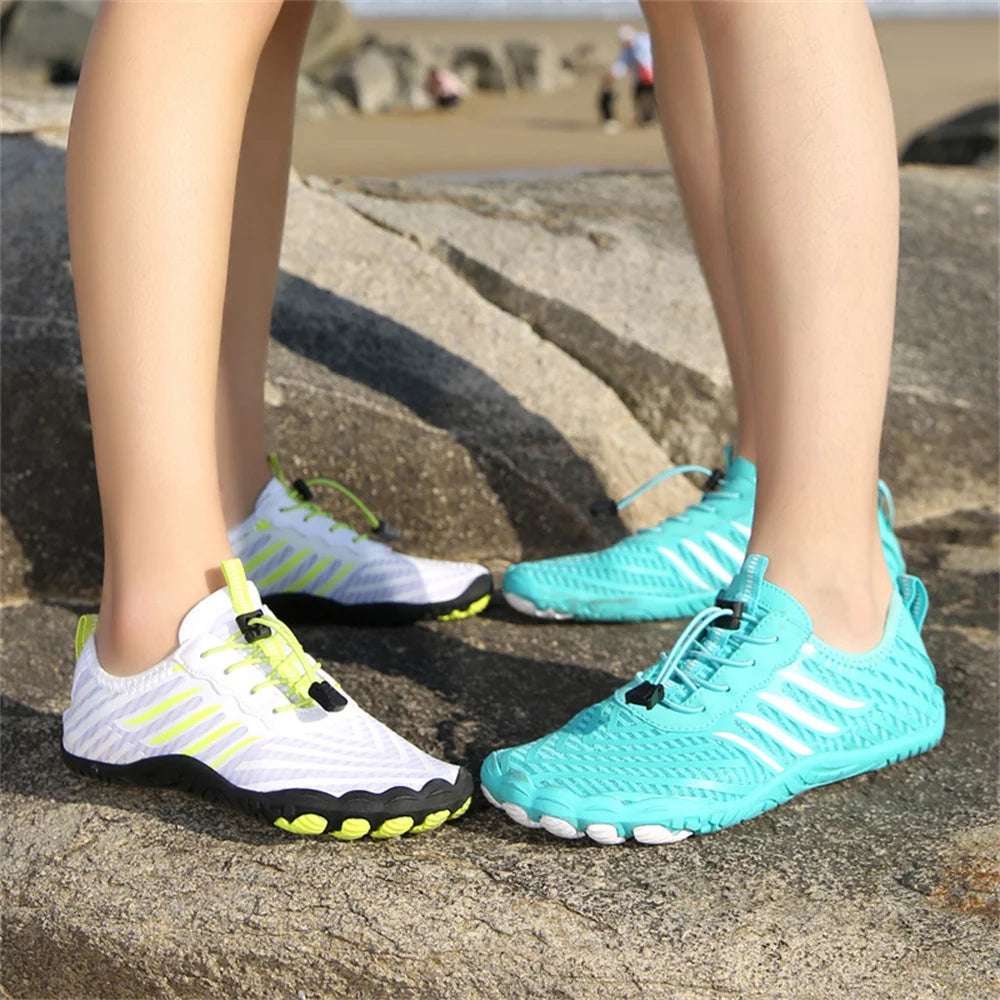 Chaussures Aquatiques Unisexe Séchage Rapide Multicolores — Plage, Surf & Natation | CLEVI Paris