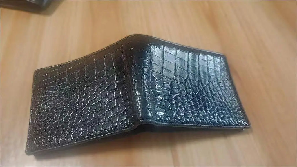 Portefeuille Court Homme Cuir Crocodile Véritable Motif Alligator 11x9cm – CLEVI Paris