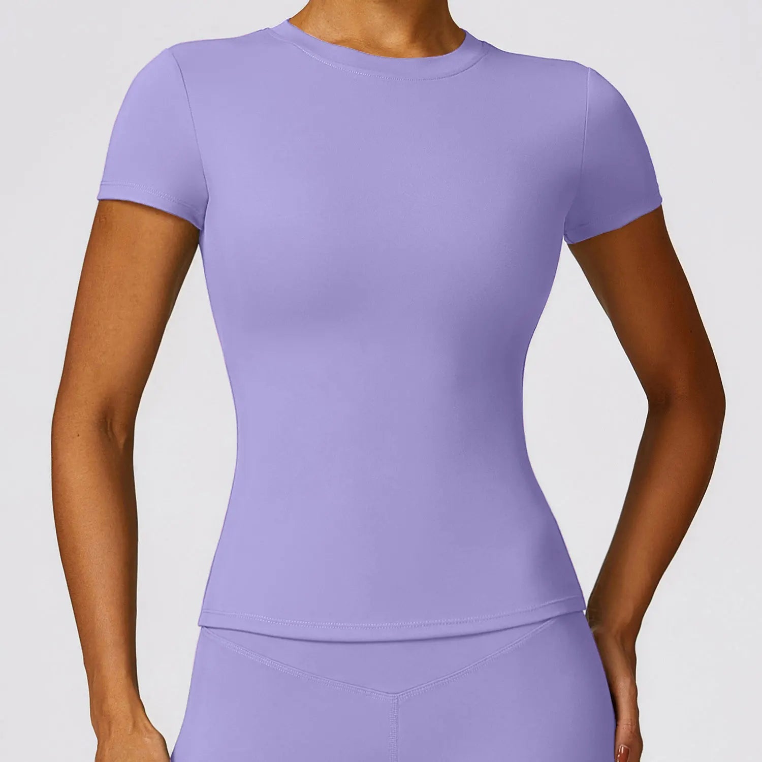 T-shirt Sport Femme Nylon | Running, Yoga & Gym, Manches Courtes Respirant, 16 Coloris – CLEVI Paris