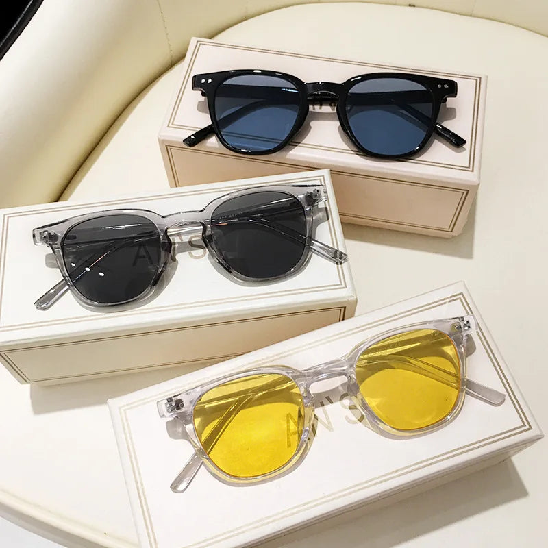 Lunettes de Soleil Carrées Vintage Miroir Unisexe – CLEVI Paris