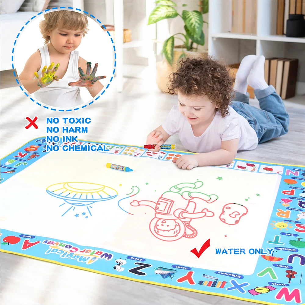 Tapis de Dessin Magique à l’Eau 100x80cm – Réutilisable, Montessori, Dès 3 ans – CLEVI Paris