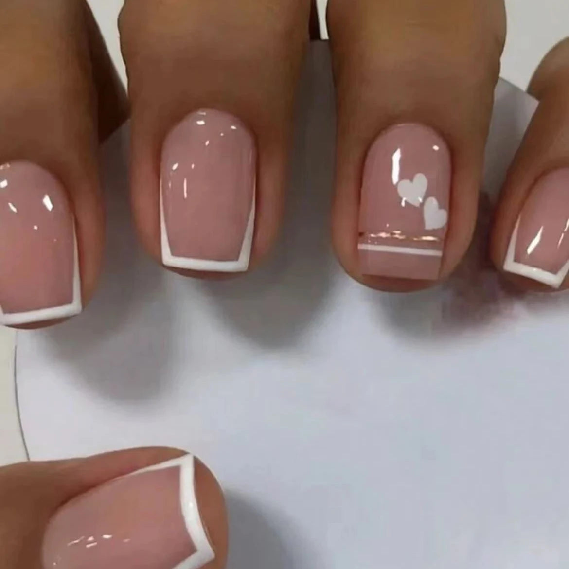 Faux Ongles Press-On Style French | Lot de 24, Forme Carrée – CLEVI Paris