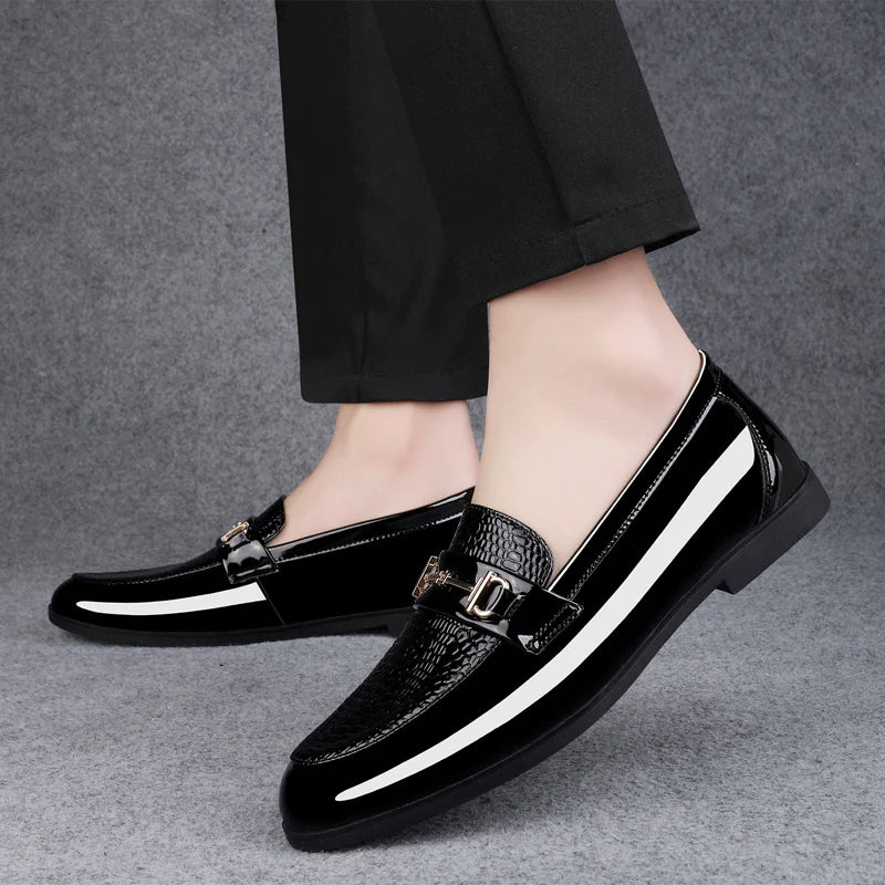 Mocassin Homme Cuir Verni Slip-On – Design Minimaliste, Business & Mariage, EU 39-47 – CLEVI Paris