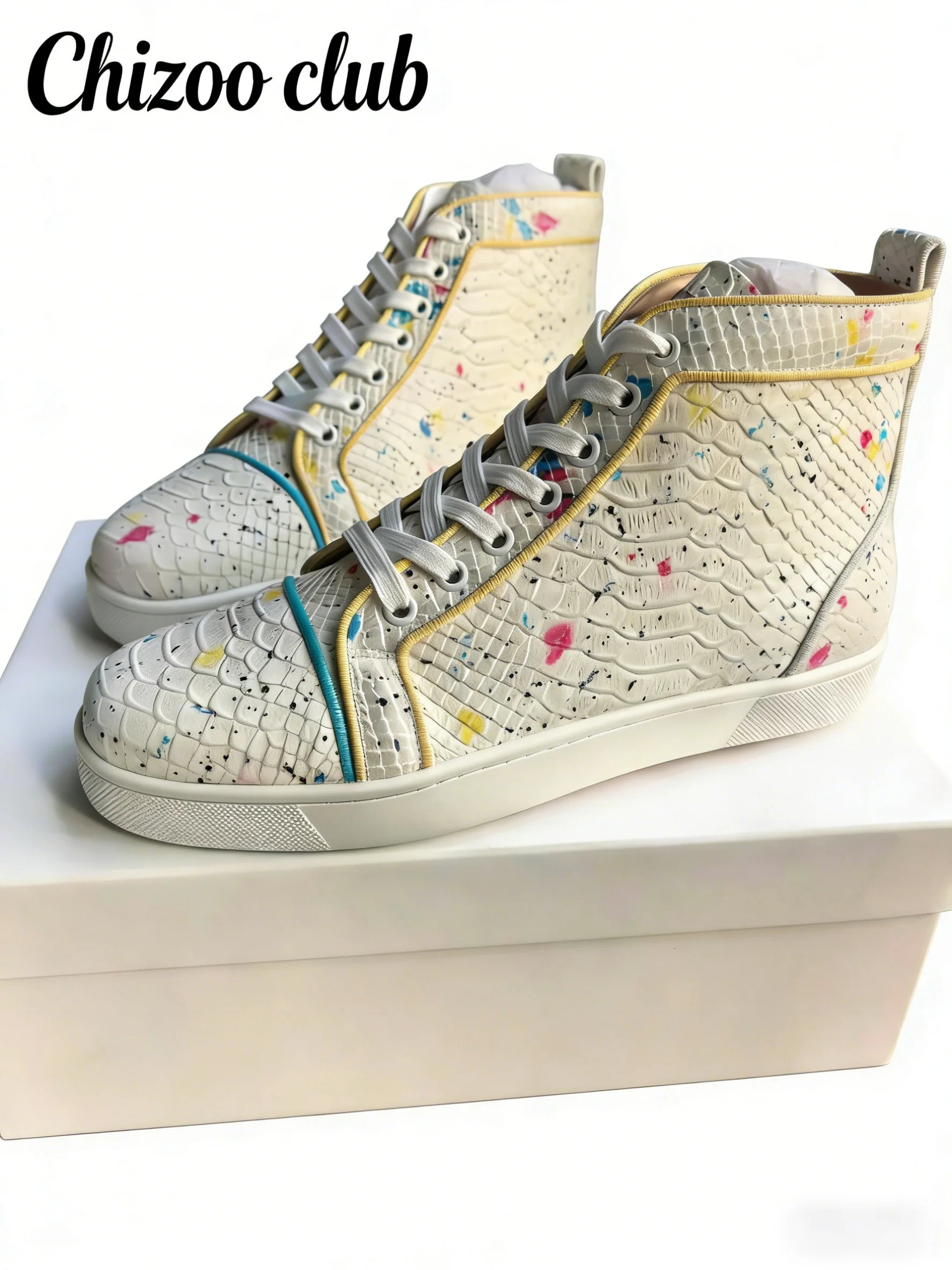 Sneakers Montantes Cuir Blanc Imprimé Serpent Pois Colorés Homme – Lacets, Tailles 39-47 – CLEVI Paris