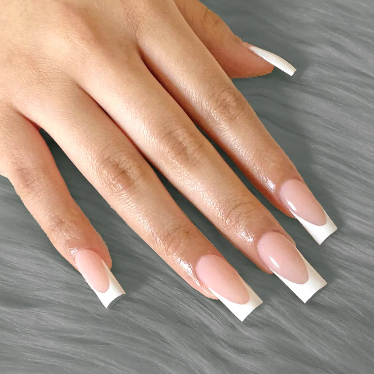 Faux Ongles Press-On Style French | Lot de 24, Forme Carrée – CLEVI Paris