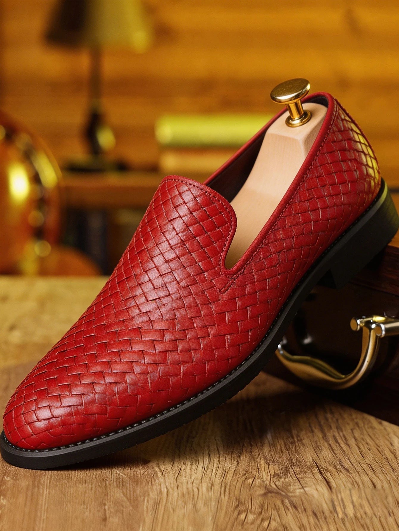 Mocassins Homme Cuir Tressé Rouge Style British Business – CLEVI Paris
