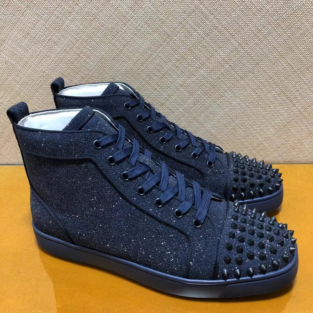 Sneakers Montantes Cuir Véritable Bleu Encre Rivets Noirs Semelle Rouge Homme – Tailles 35-48 – CLEVI Paris