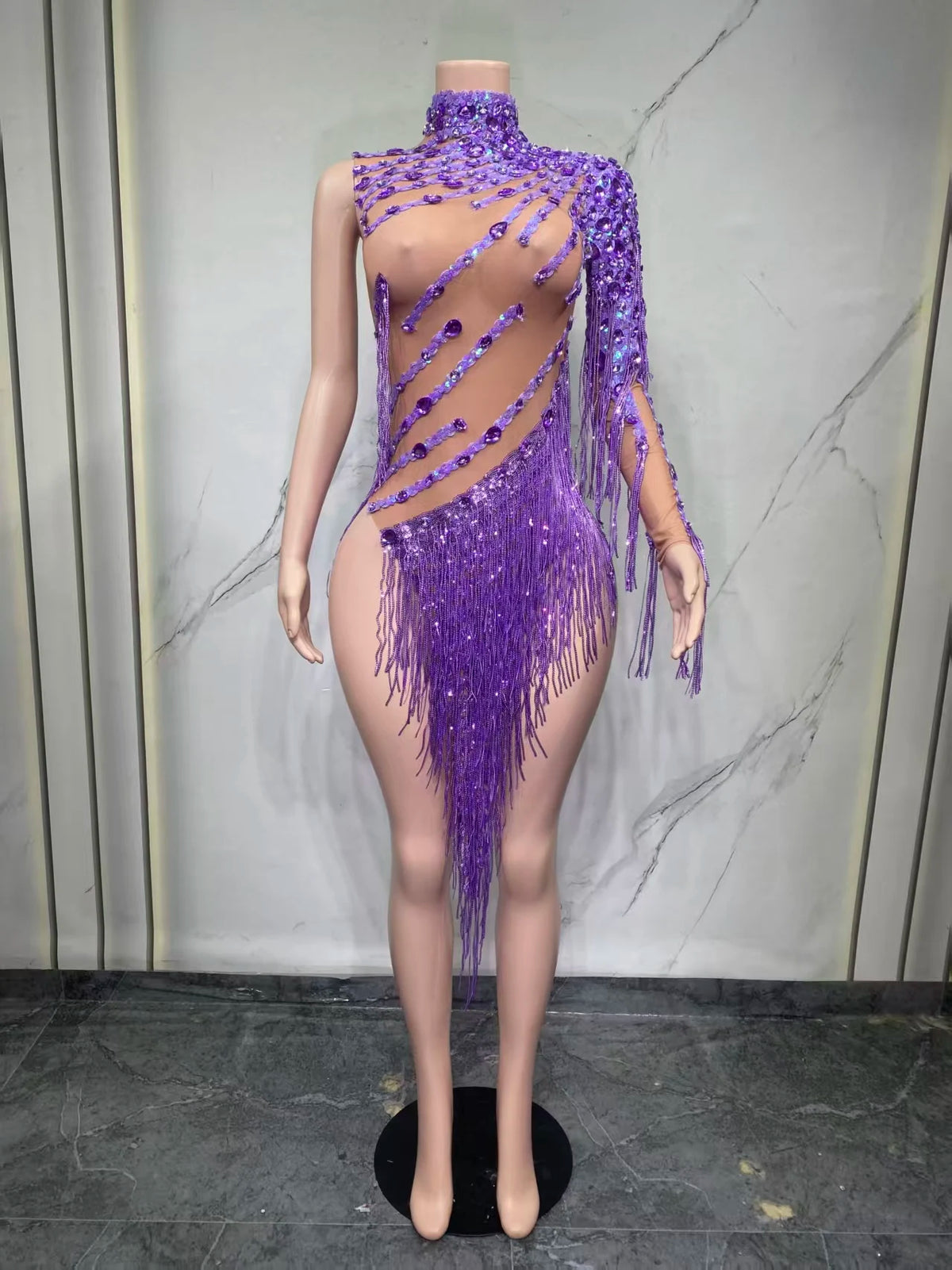 Robe de scène à franges femme – CLEVI Paris