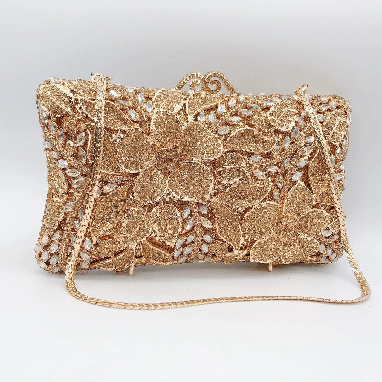 Pochette Soirée Femme XIYUAN Métal Minaudière Chaîne 18×6×12cm 4 Coloris – CLEVI Paris