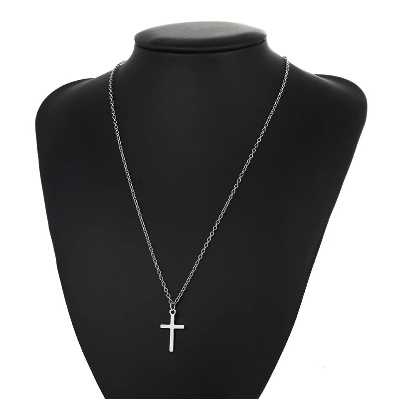Collier Pendentif Croix Chrétienne — Chaîne 50cm, Argent & Or, Unisexe | CLEVI Paris