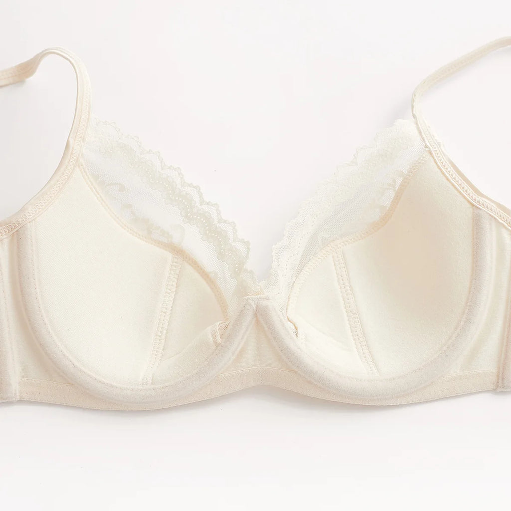 Ensemble Lingerie Dentelle Brodée Push-Up — Soutien-Gorge & Culotte | CLEVI Paris