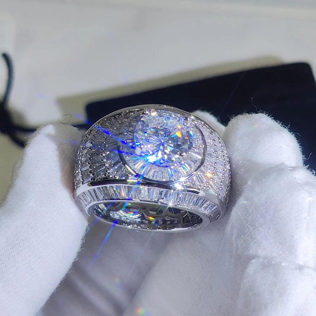 Bague Hip Hop Iced Out Zircon 5A – Cuivre Plaqué Argent ou Or 18K, Sertissage Griffe, Mixte, Tailles 7-11 – CLEVI Paris