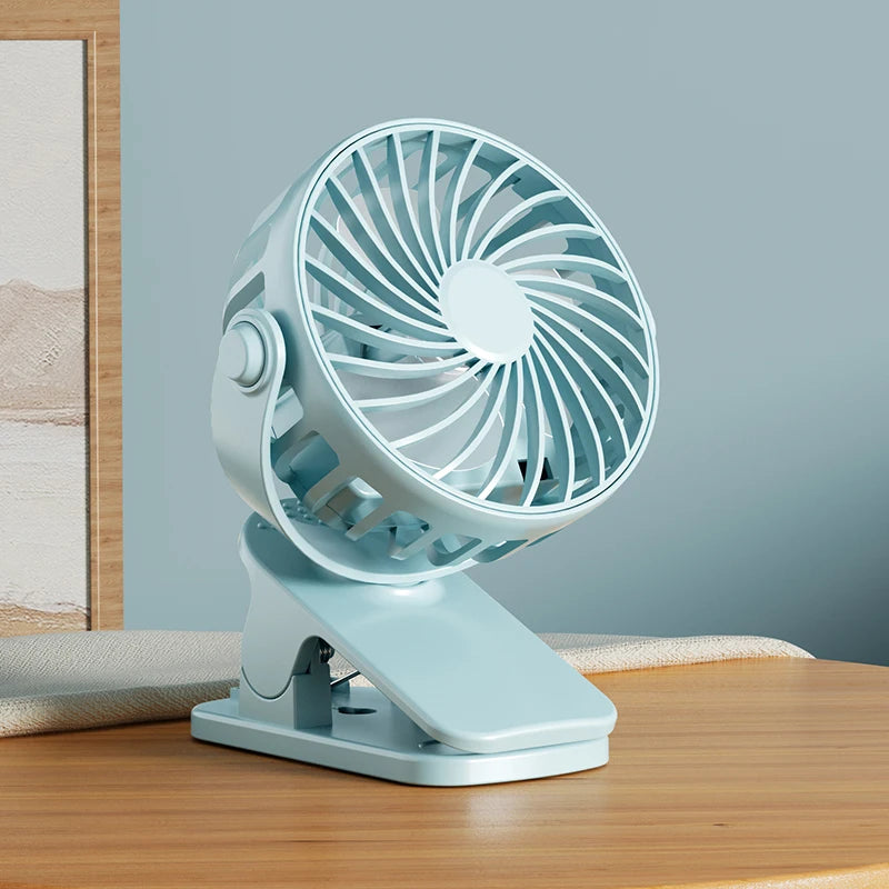 Mini Ventilateur à Pince Rechargeable USB 720° Veilleuse Intégrée — CLEVI Paris
