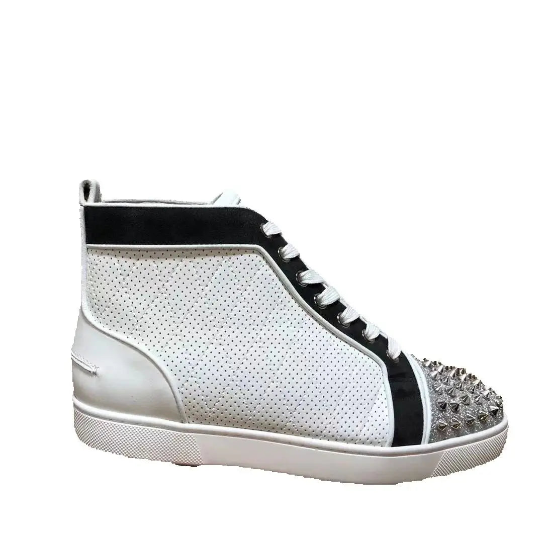 Sneakers Montantes Cuir Véritable Blanc Rivets Argentés Homme – Semelle Rouge, Lacets, Tailles 35-48 – CLEVI Paris