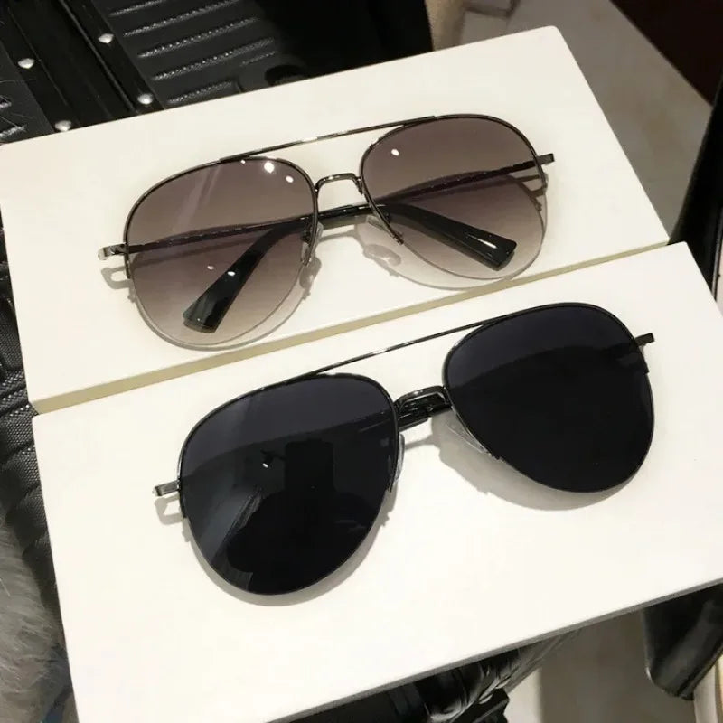Lunettes de Soleil Pilote Grand Cadre – Verres Dégradés Anti-Reflets UV400 Monture Alliage 5 Coloris – CLEVI Paris