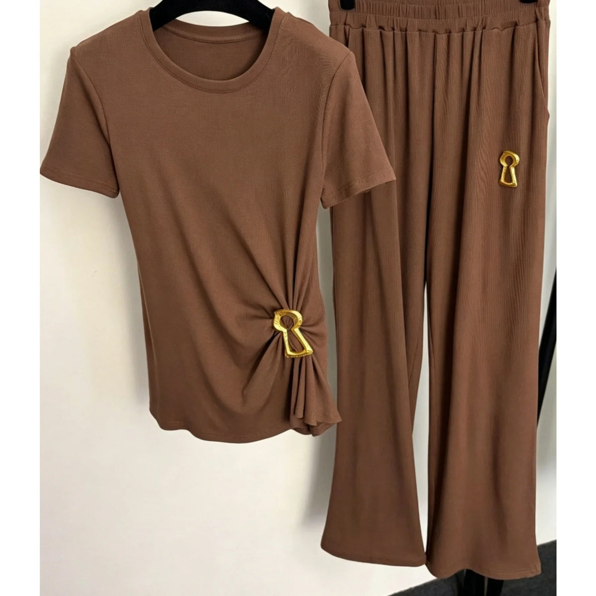Ensemble 2 pièces t-shirt et pantalon large – CLEVI Paris